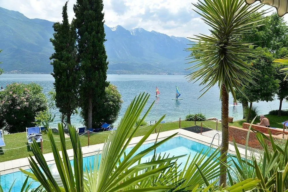 ***  Hotel Lido Limone sul Garda İtalya