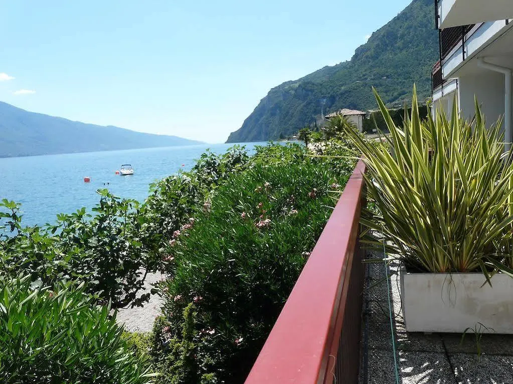 Hotel Lido Limone sul Garda 3*,  İtalya