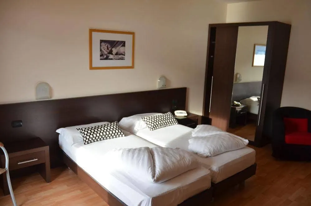 Hotel Lido Limone sul Garda